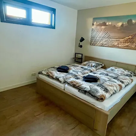 Beachhouse Aan Zee 別荘 ノールトウェイク